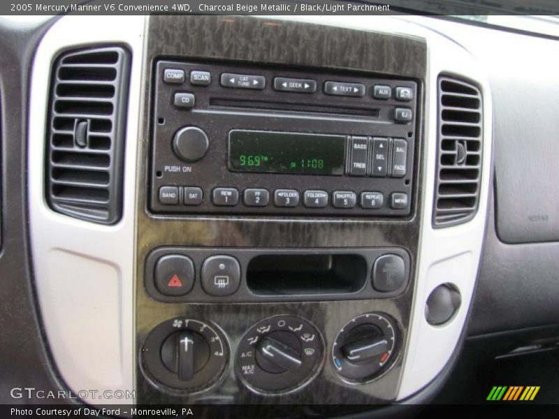 Charcoal Beige Metallic / Black/Light Parchment 2005 Mercury Mariner V6 Convenience 4WD