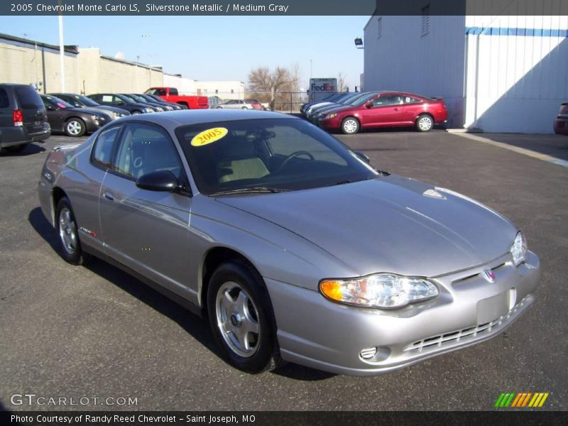 Silverstone Metallic / Medium Gray 2005 Chevrolet Monte Carlo LS