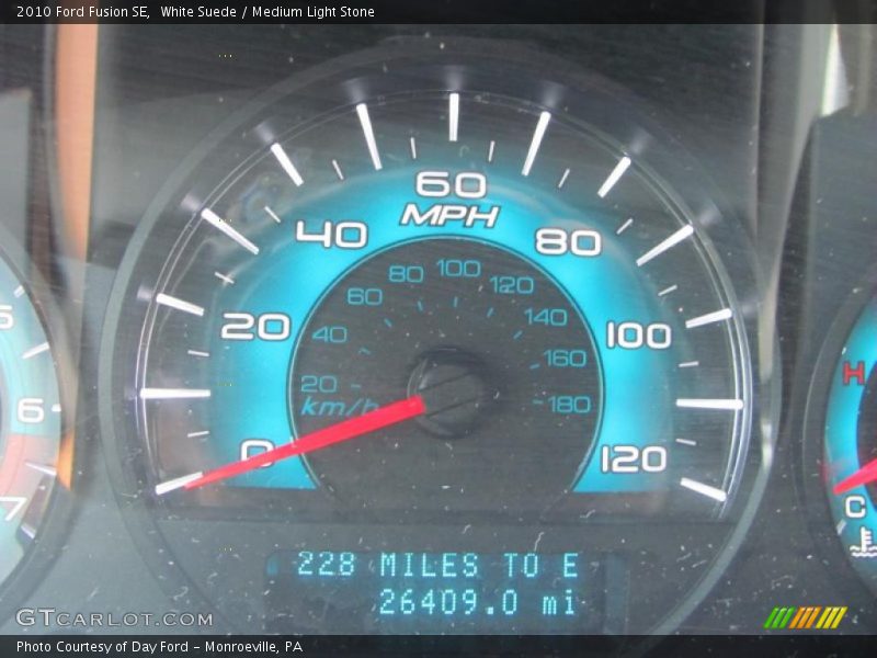 White Suede / Medium Light Stone 2010 Ford Fusion SE