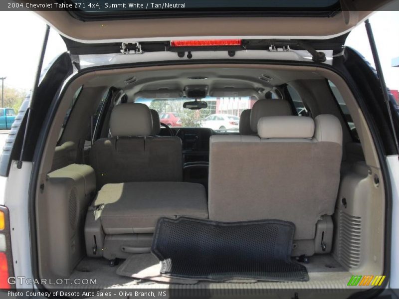 Summit White / Tan/Neutral 2004 Chevrolet Tahoe Z71 4x4