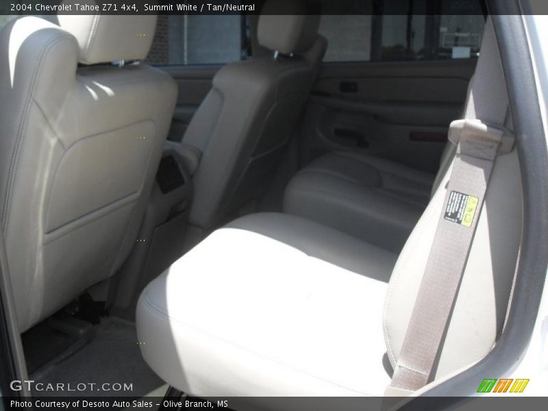 Summit White / Tan/Neutral 2004 Chevrolet Tahoe Z71 4x4