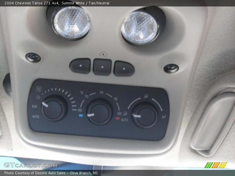 Summit White / Tan/Neutral 2004 Chevrolet Tahoe Z71 4x4