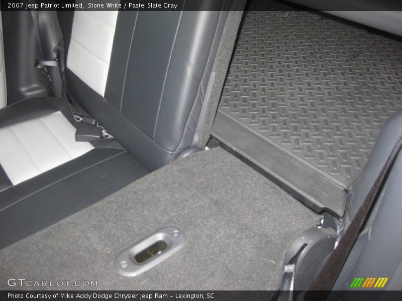 Stone White / Pastel Slate Gray 2007 Jeep Patriot Limited