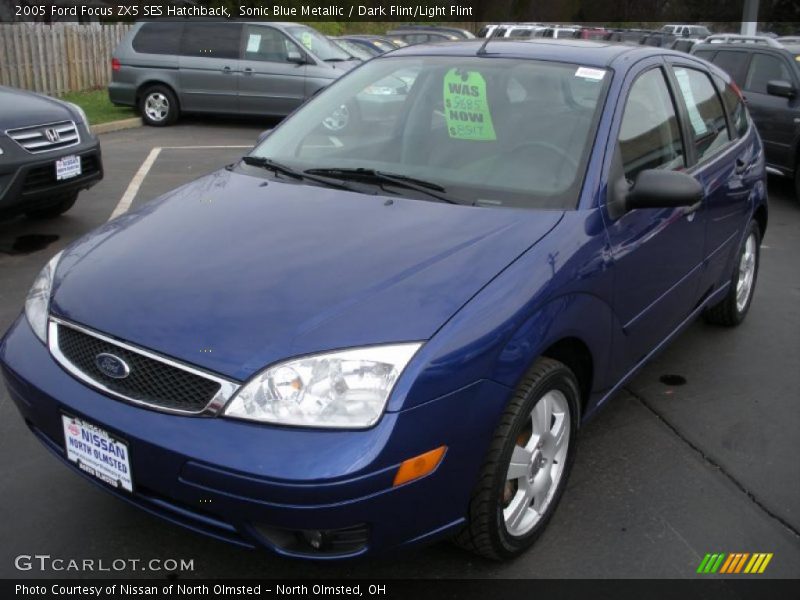 Sonic Blue Metallic / Dark Flint/Light Flint 2005 Ford Focus ZX5 SES Hatchback