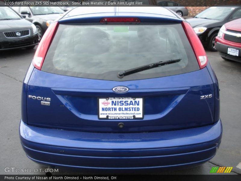 Sonic Blue Metallic / Dark Flint/Light Flint 2005 Ford Focus ZX5 SES Hatchback