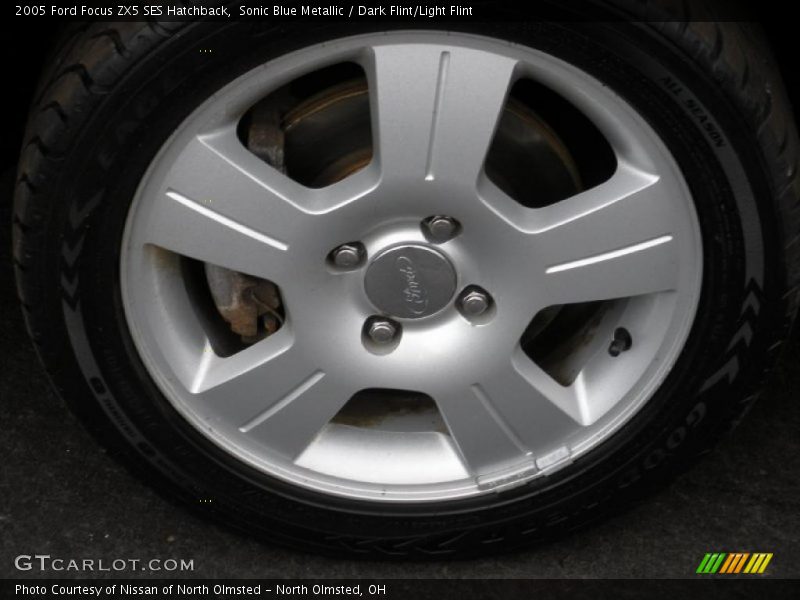 Sonic Blue Metallic / Dark Flint/Light Flint 2005 Ford Focus ZX5 SES Hatchback