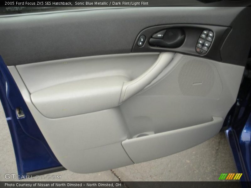 Sonic Blue Metallic / Dark Flint/Light Flint 2005 Ford Focus ZX5 SES Hatchback