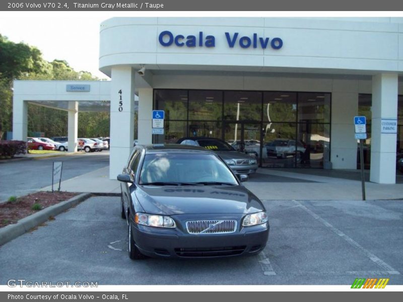 Titanium Gray Metallic / Taupe 2006 Volvo V70 2.4