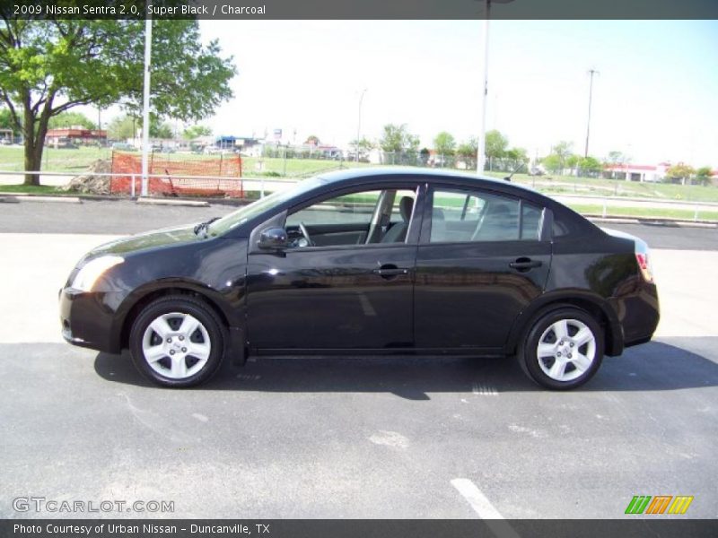 Super Black / Charcoal 2009 Nissan Sentra 2.0
