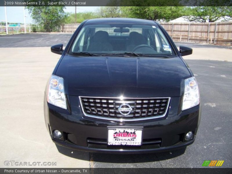 Super Black / Charcoal 2009 Nissan Sentra 2.0