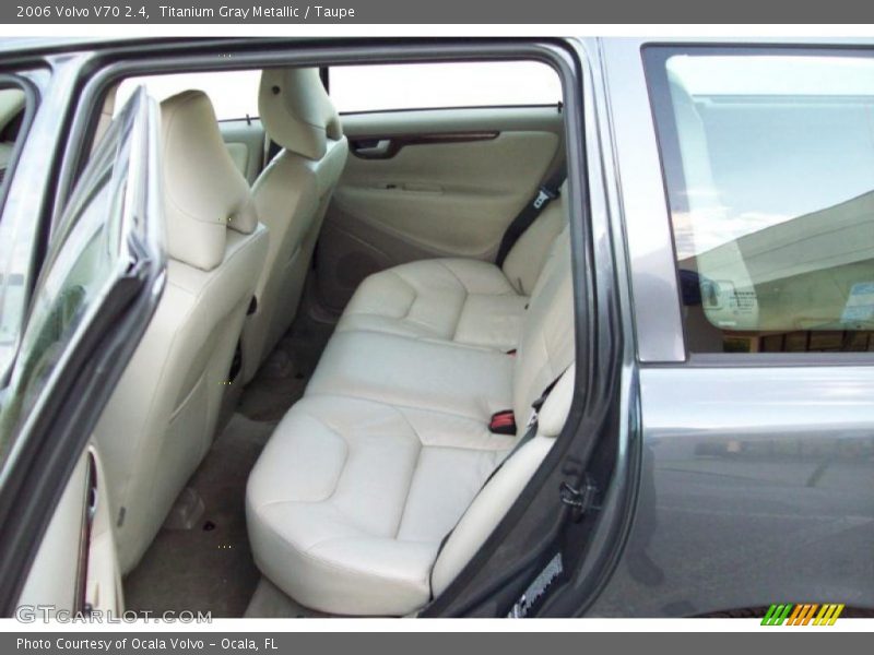 Titanium Gray Metallic / Taupe 2006 Volvo V70 2.4