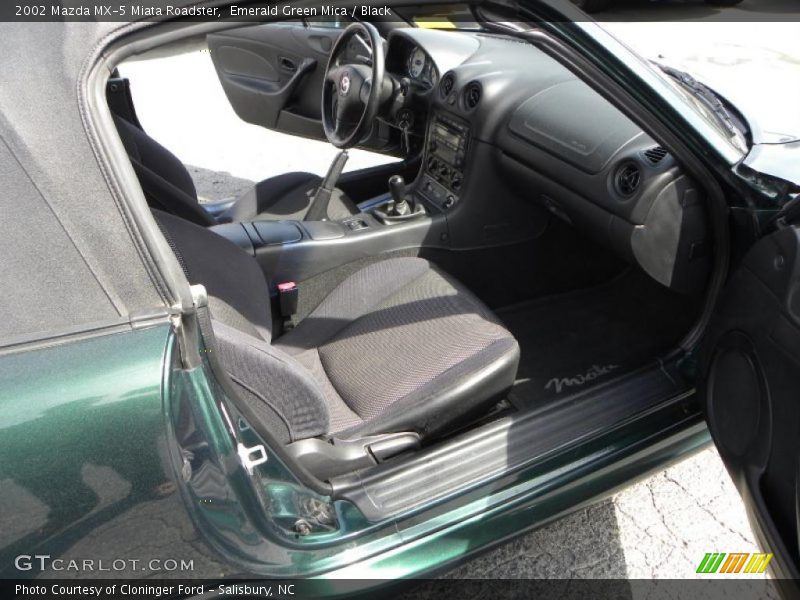 Emerald Green Mica / Black 2002 Mazda MX-5 Miata Roadster