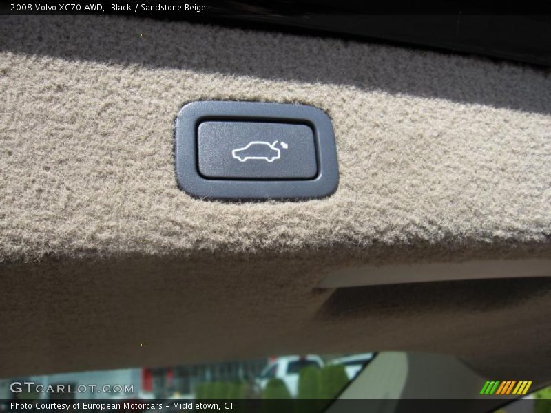Black / Sandstone Beige 2008 Volvo XC70 AWD