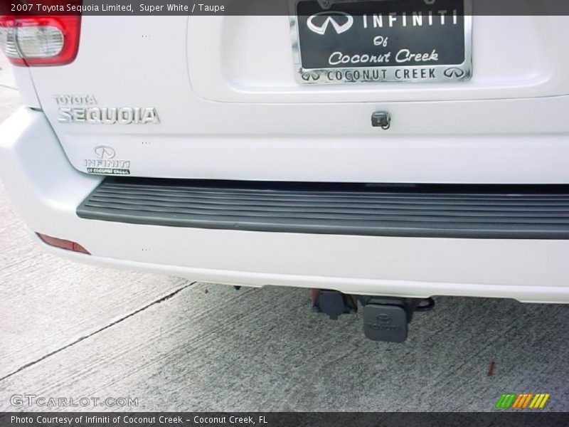 Super White / Taupe 2007 Toyota Sequoia Limited