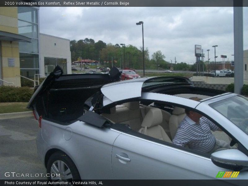 Reflex Silver Metallic / Cornsilk Beige 2010 Volkswagen Eos Komfort
