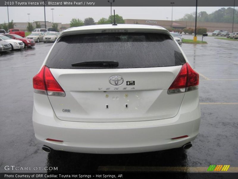 Blizzard White Pearl / Ivory 2010 Toyota Venza V6