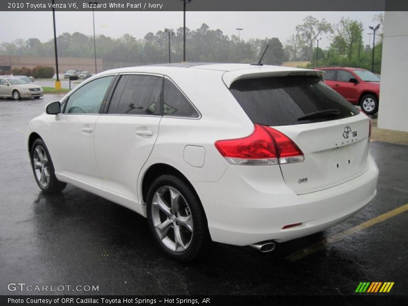 Blizzard White Pearl / Ivory 2010 Toyota Venza V6