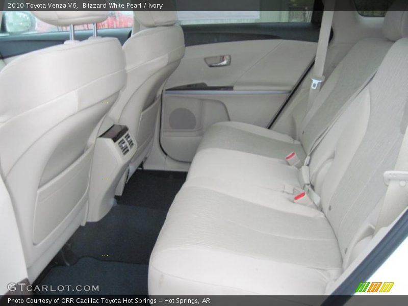 Blizzard White Pearl / Ivory 2010 Toyota Venza V6