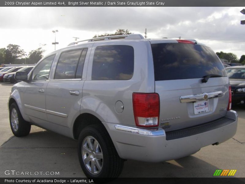 Bright Silver Metallic / Dark Slate Gray/Light Slate Gray 2009 Chrysler Aspen Limited 4x4