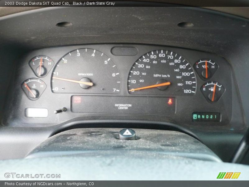Black / Dark Slate Gray 2003 Dodge Dakota SXT Quad Cab