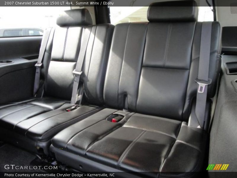 Summit White / Ebony 2007 Chevrolet Suburban 1500 LT 4x4