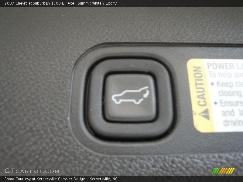Summit White / Ebony 2007 Chevrolet Suburban 1500 LT 4x4