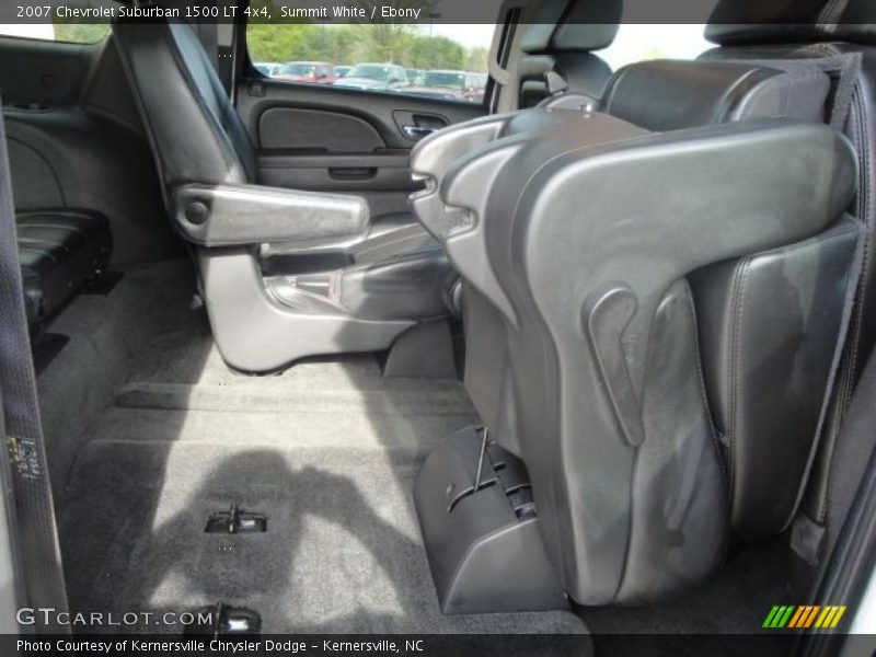 Summit White / Ebony 2007 Chevrolet Suburban 1500 LT 4x4
