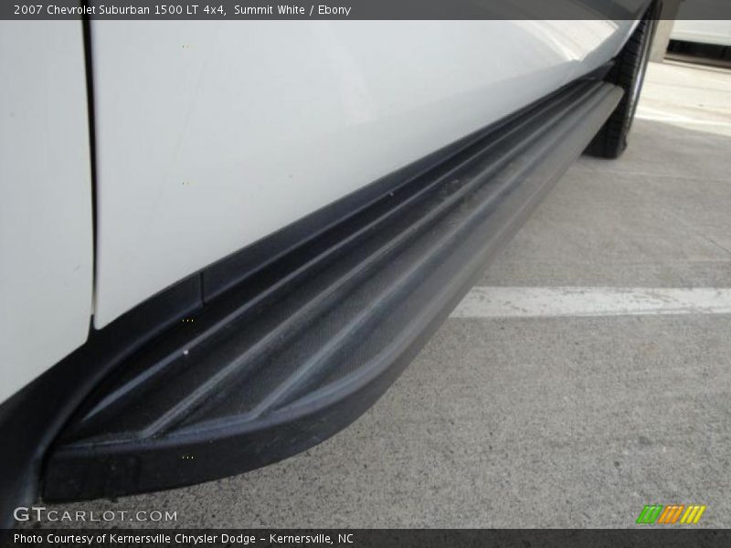 Summit White / Ebony 2007 Chevrolet Suburban 1500 LT 4x4