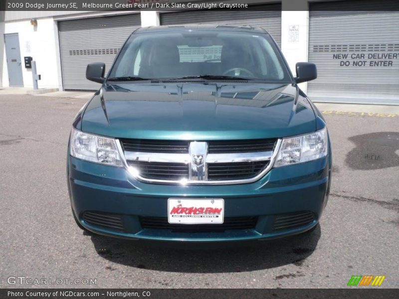 Melbourne Green Pearl / Dark Slate Gray/Light Graystone 2009 Dodge Journey SE