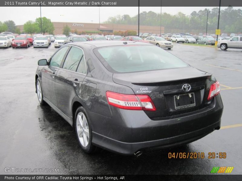Magnetic Gray Metallic / Dark Charcoal 2011 Toyota Camry SE