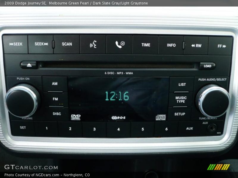 Melbourne Green Pearl / Dark Slate Gray/Light Graystone 2009 Dodge Journey SE