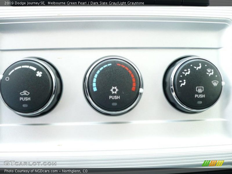 Melbourne Green Pearl / Dark Slate Gray/Light Graystone 2009 Dodge Journey SE