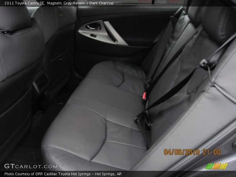 Magnetic Gray Metallic / Dark Charcoal 2011 Toyota Camry SE