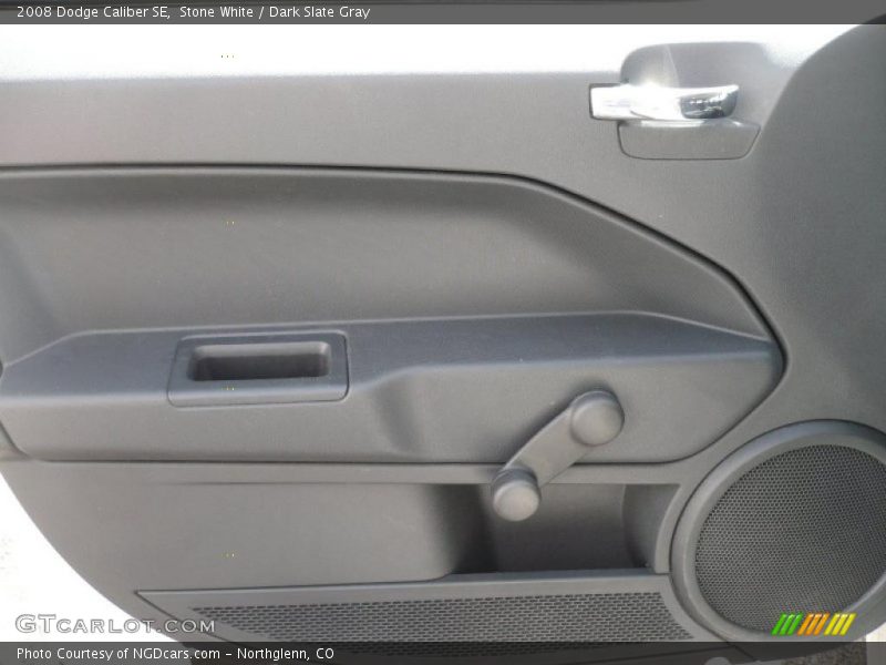 Stone White / Dark Slate Gray 2008 Dodge Caliber SE