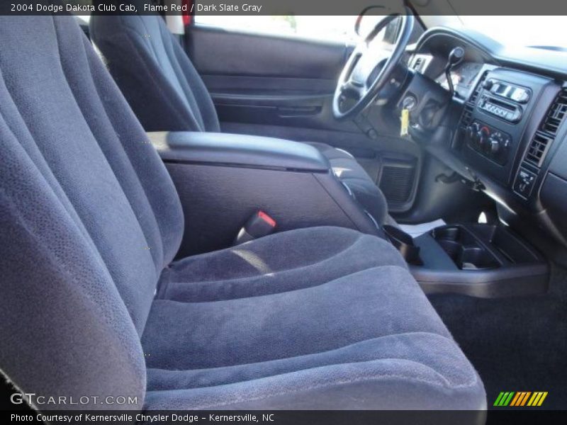 Flame Red / Dark Slate Gray 2004 Dodge Dakota Club Cab