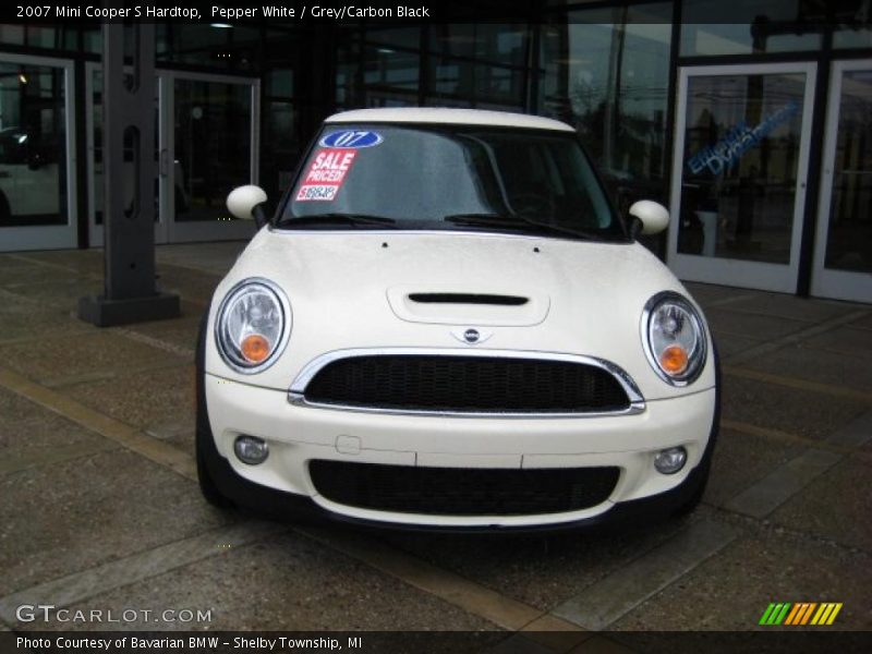 Pepper White / Grey/Carbon Black 2007 Mini Cooper S Hardtop