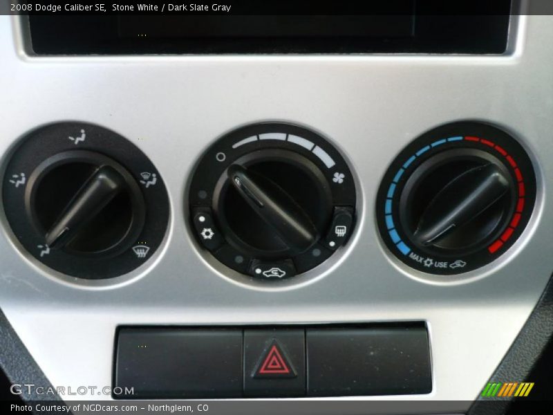 Stone White / Dark Slate Gray 2008 Dodge Caliber SE