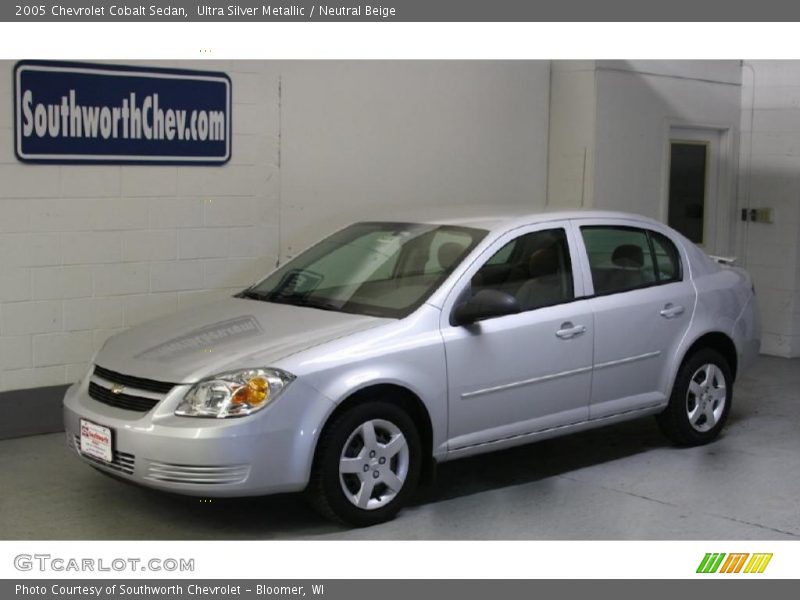 Ultra Silver Metallic / Neutral Beige 2005 Chevrolet Cobalt Sedan