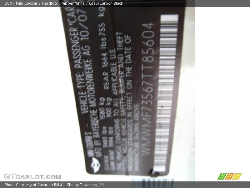Pepper White / Grey/Carbon Black 2007 Mini Cooper S Hardtop