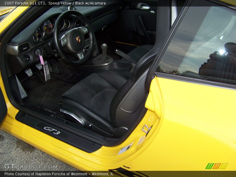 Speed Yellow / Black w/Alcantara 2007 Porsche 911 GT3