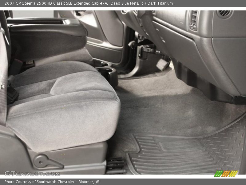 Deep Blue Metallic / Dark Titanium 2007 GMC Sierra 2500HD Classic SLE Extended Cab 4x4