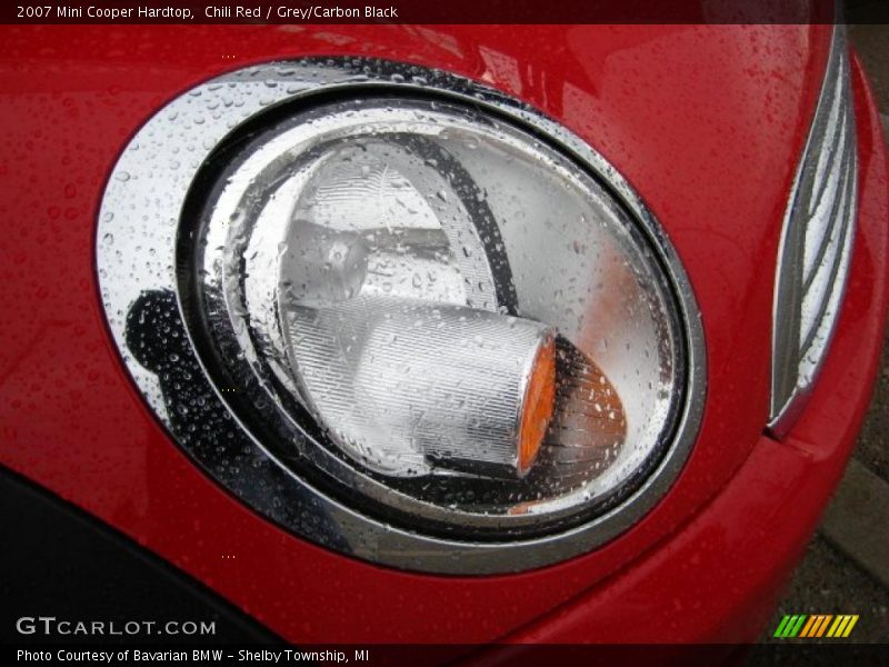 Chili Red / Grey/Carbon Black 2007 Mini Cooper Hardtop