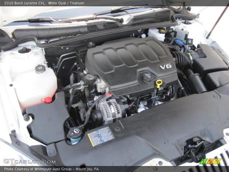 White Opal / Titanium 2010 Buick Lucerne CXL