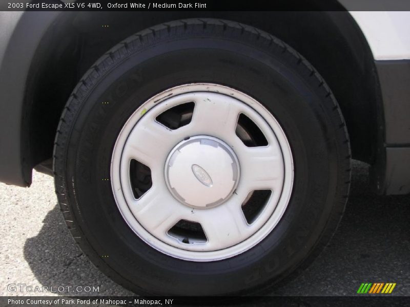 Oxford White / Medium Dark Flint 2003 Ford Escape XLS V6 4WD