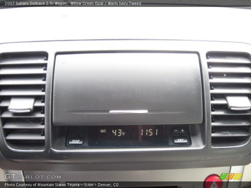 Willow Green Opal / Warm Ivory Tweed 2007 Subaru Outback 2.5i Wagon