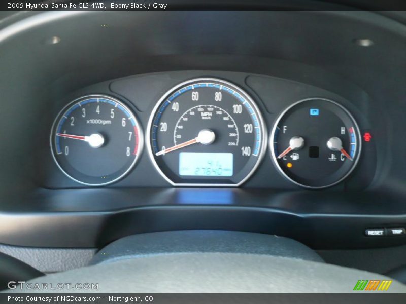 Ebony Black / Gray 2009 Hyundai Santa Fe GLS 4WD