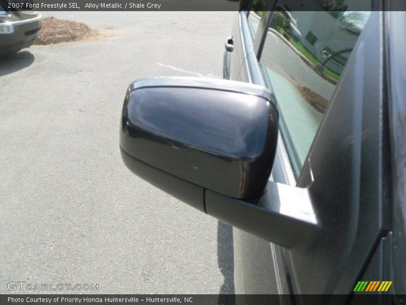 Alloy Metallic / Shale Grey 2007 Ford Freestyle SEL