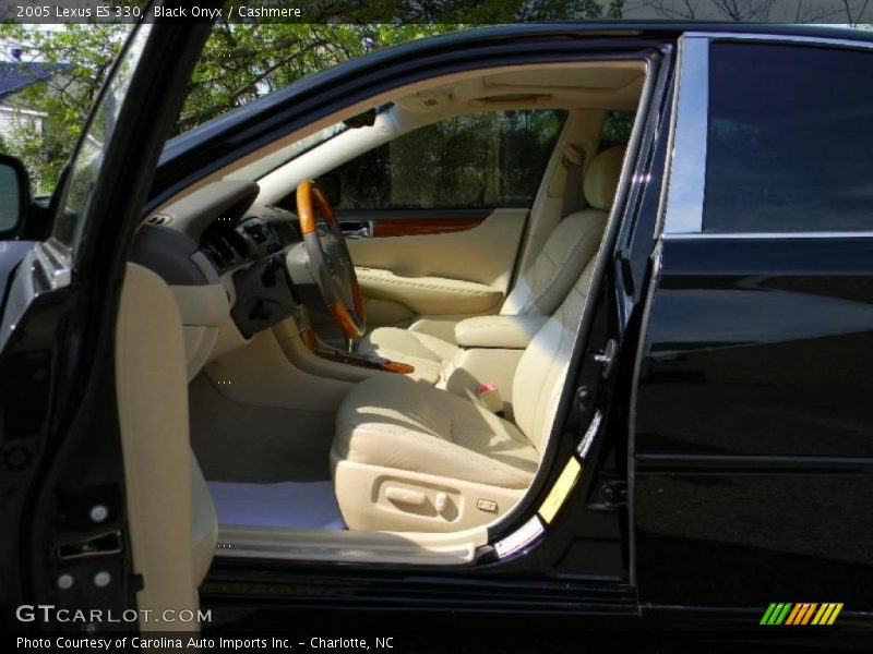 Black Onyx / Cashmere 2005 Lexus ES 330