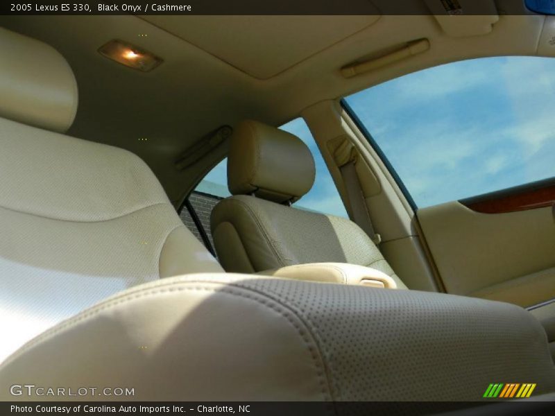 Black Onyx / Cashmere 2005 Lexus ES 330