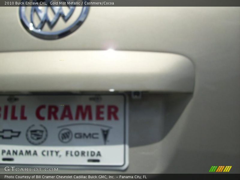 Gold Mist Metallic / Cashmere/Cocoa 2010 Buick Enclave CXL